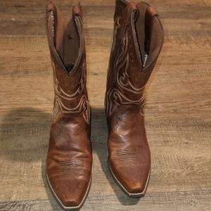Ariat Cowgirl Boots Size 5